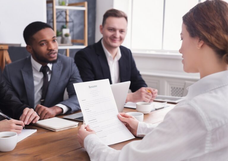 4 Questions To Ask During Your Job Interview First Team Staffing